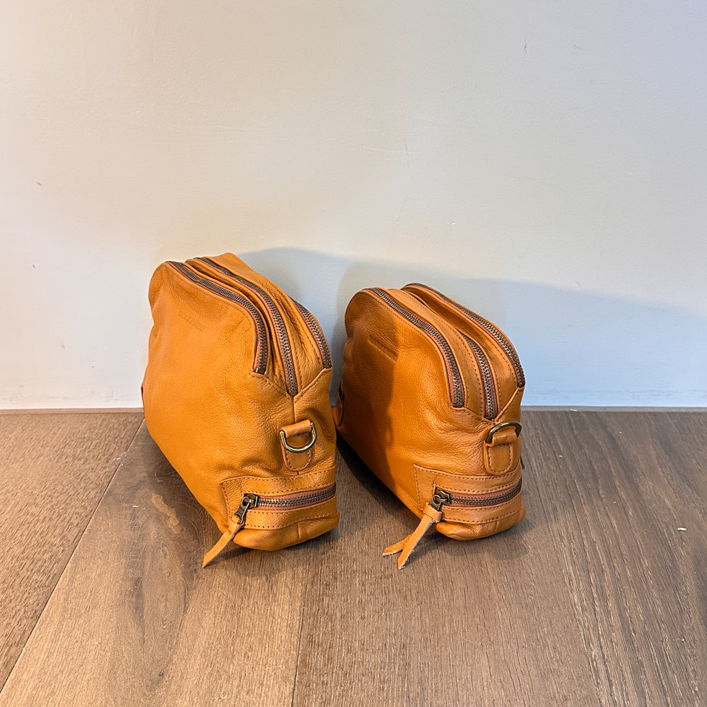 The Manhattan Mini Crossbody – The Wanderers Travel Co.