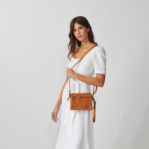 https://cdn.shopify.com/s/files/1/1039/2532/files/The_Burano.mp4?v=1591922609