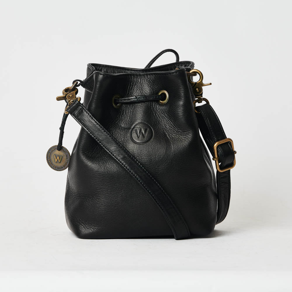 The Burleigh Bucket Bag – The Wanderers Travel Co.