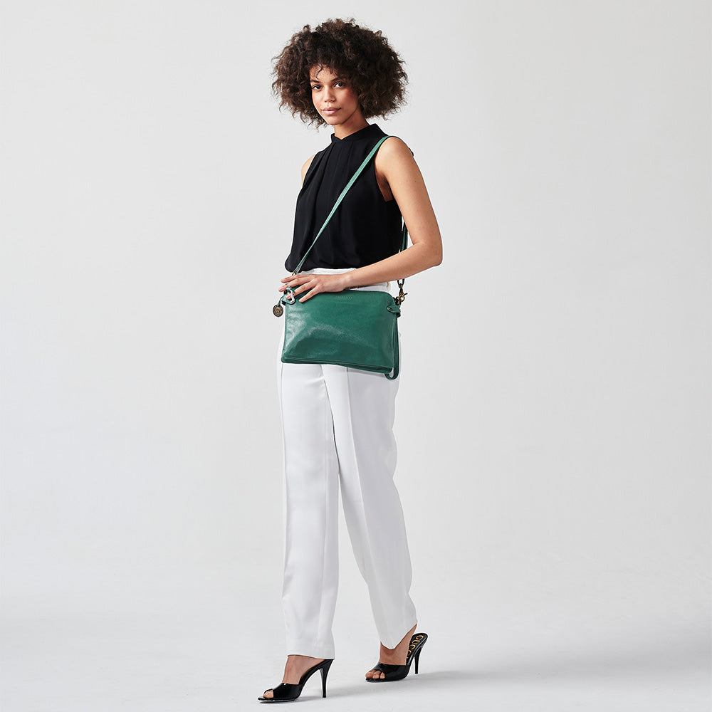 UVERworld Hiotherショルダー Fjallraven High Coast Crossbody F23227-424, Blackberry: Handbags